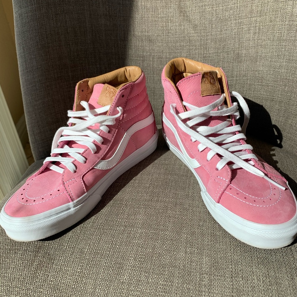 Vans - Picture 3 of 6